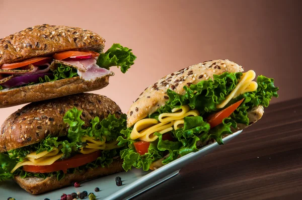 Almuerzo sano natural con sándwich —  Fotos de Stock
