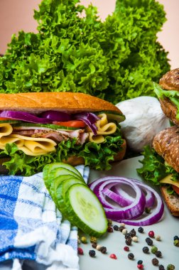 sandviç ile hafif öğle yemeği