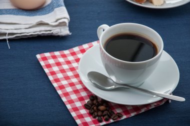 yumuşak renkleri ile yumuşak kahvaltı konsepti