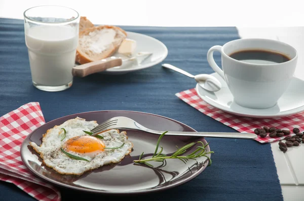 Rural theme of traditional breakfast — Stock Photo, Image