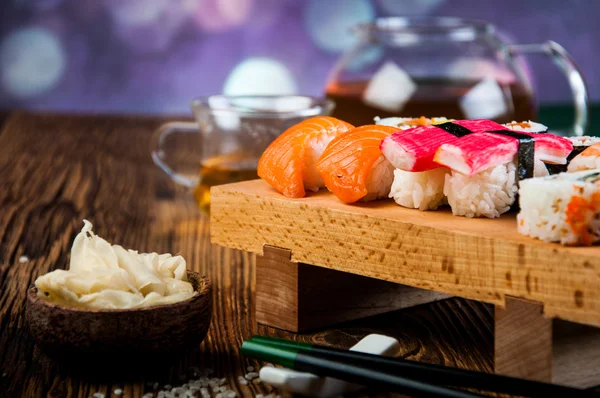 日本海の幸、寿司セット — ストック写真