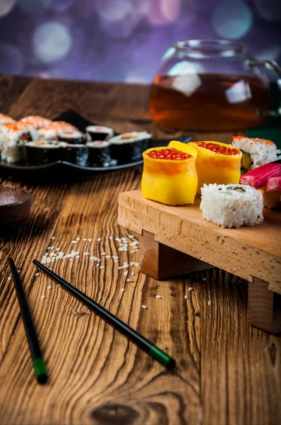 Set di sushi giapponese, tema orientale — Foto Stock