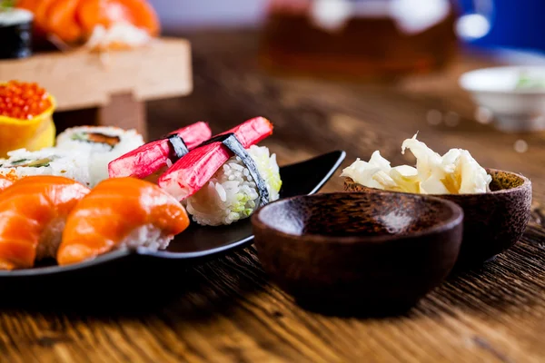 Sushi fresco y sabroso de Japón — Foto de Stock