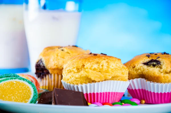 Delicious sweet theme of homemade muffins — Stock Photo, Image