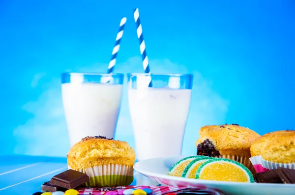 Lahodné sladké téma domácí muffins — Stock fotografie