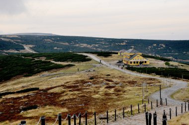 Dağların güzel manzarası