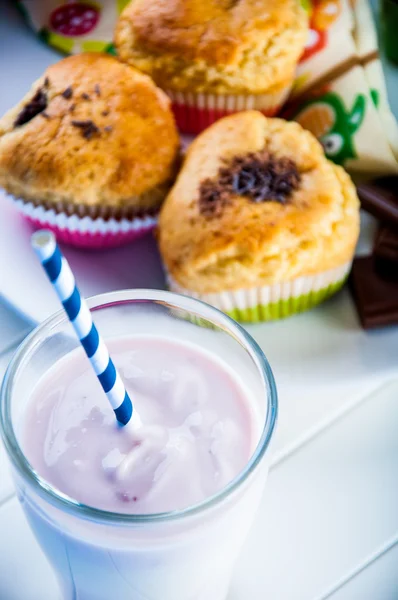 Élvezeteket, muffinokat színes világa — Stock Fotó