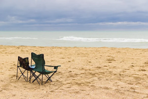 Dwa krzesła plaży — Zdjęcie stockowe