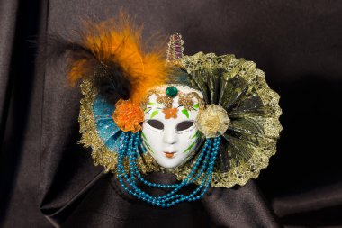Karnaval maskesi