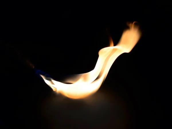 Flamme auf einem Metall — Stockfoto