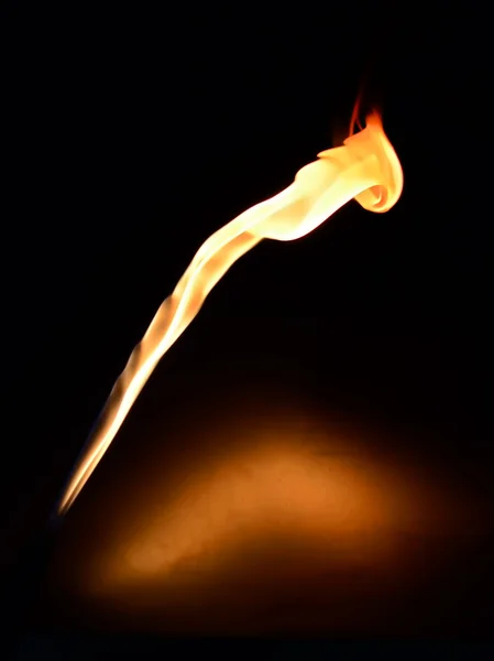 Flamme auf einem Metall — Stockfoto