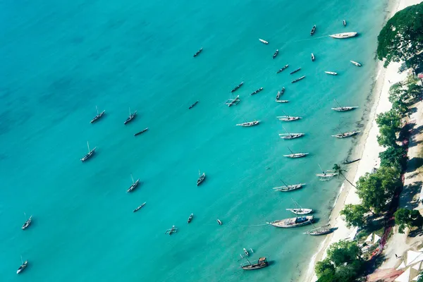 Boats on coast of Zanzibar — Stock Photo, Image