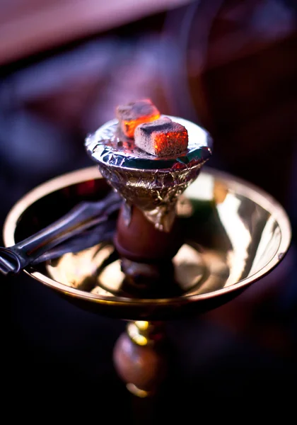 Embers on the hookah — Stock Photo, Image