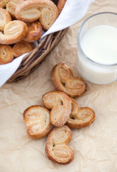 Homemade cookies and milk — Stock Photo, Image