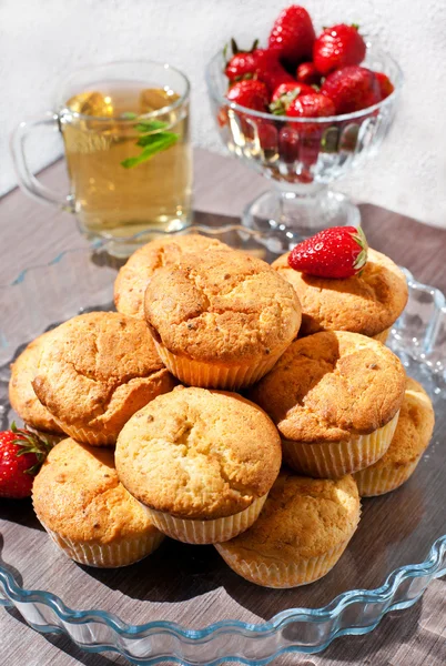 Fresh homemade muffins for breakfast — Stock Photo, Image