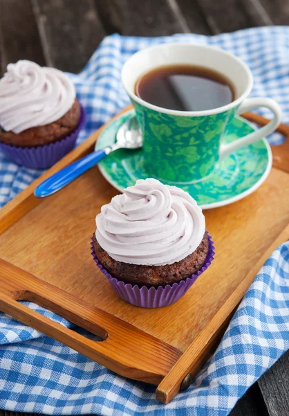 Cupcake och kopp kaffe — Stockfoto
