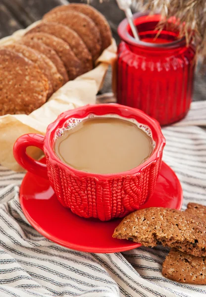 Kopp kaffe och hembakade kakor — Stockfoto