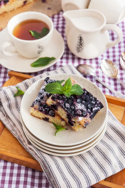 Del av färsk hemlagad blåbär tårta — Stockfoto