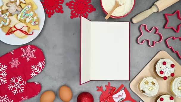 Karácsonyi Édes Desszert Cookie Sütés Összetevők Teszik Keret Nyitott Könyv — Stock videók