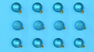 Mavi monokrom Noel süsleri dönüşümlü desen. Hareketi durdur