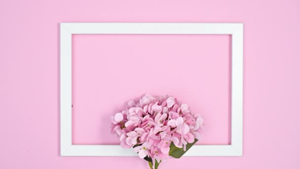 Romantyczna Rama Pastelowymi Różowymi Kwiatami Wstążką Pastelowy Różowy Temat Zatrzymać — Wideo stockowe