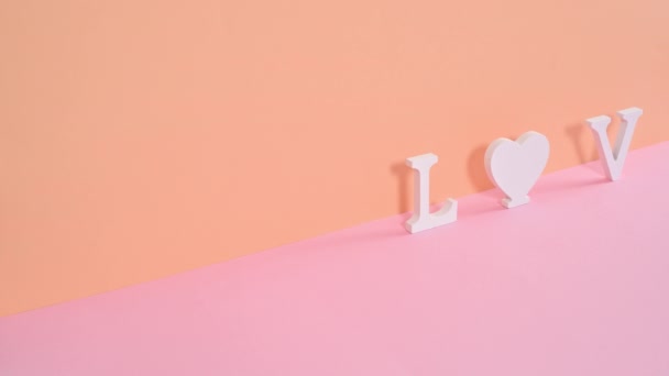 Lettere Amore Vengono Sul Tema Rosa Arancio Con Cuore Invece — Video Stock