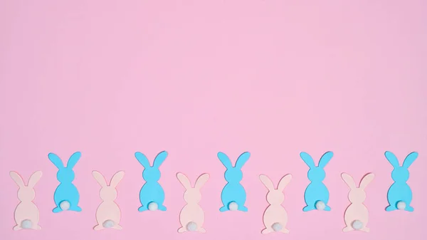 Pastel Rosa Och Blå Kaniner Pastell Rosa Bakgrund Kreativ Kopia — Stockfoto