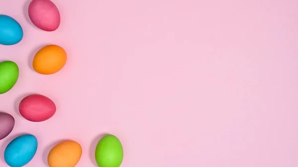 Vibrant Pastel Pink Background Copy Space Colorful Easter Eggs Flat — Stock Photo, Image