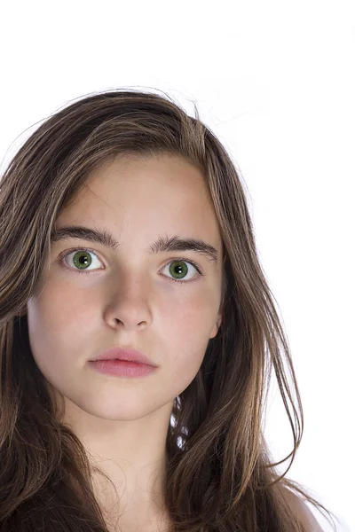白で隔離される 10 代の少女のクローズ アップの肖像画 — ストック写真
