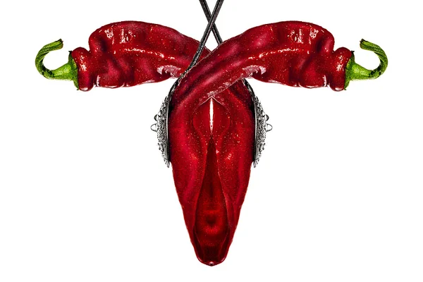 Dua Red Bell Peppers dicerminkan, terisolasi pada warna putih — Stok Foto