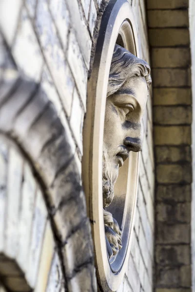 Retrato de una escultura de Jesús desde el costado — Foto de Stock