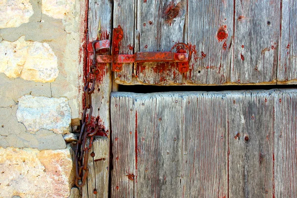 Teil eines hölzernen Scheunentors — Stockfoto