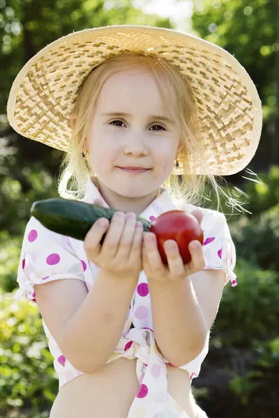 Young girl in the garden — Stock Photo, Image
