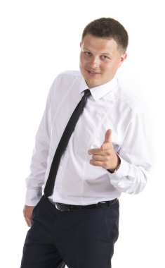 Gülümseyen işadamı beyazda soyutlanmış