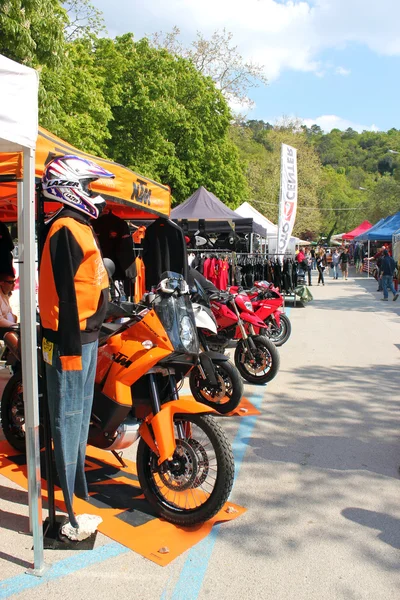 Ausstellung steht Motorrad-Veranstaltung — Stockfoto