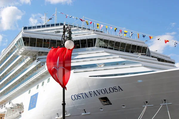 Inauguration of the cruise ship Costa Favolosa — Stock Photo, Image