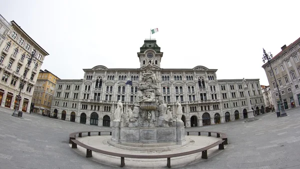 Vista da unidade quadrada "Piazza Unità " — Fotografia de Stock