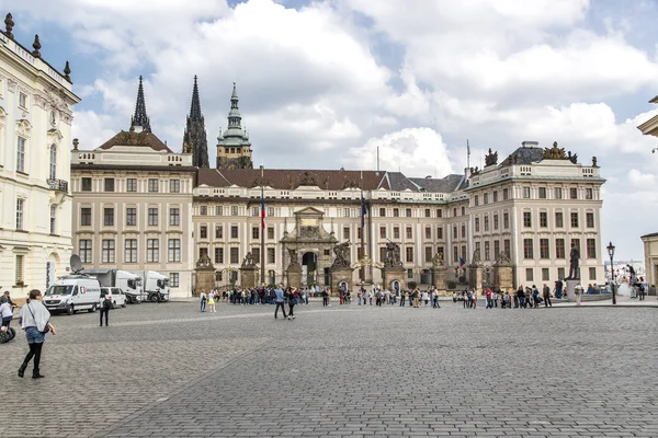 Widok budynku prezydenta Republiki w Pradze — Zdjęcie stockowe