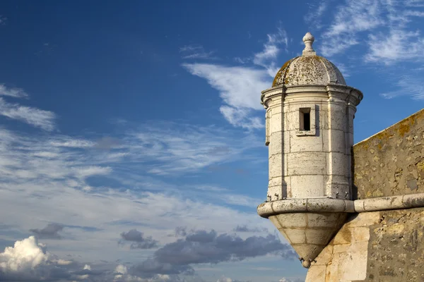 Torre do antigo forte em Lagos, Algarve, Portugal — Fotografia de Stock