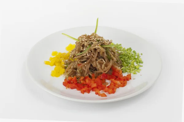 mung fasulye filizi salatası