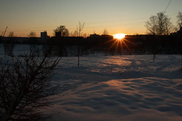 冬街の夕日 — ストック写真