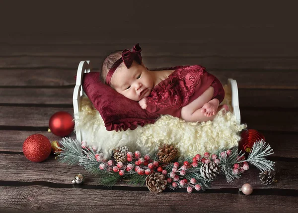 Sevimli Küçük Bebek Kız — Stok fotoğraf