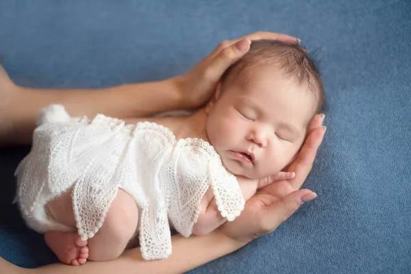 Cute Little Newborn Baby Girl — Stock Photo, Image