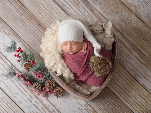 Cute Little Newborn Baby Girl Poses Lays Sleeps — Stock Photo, Image