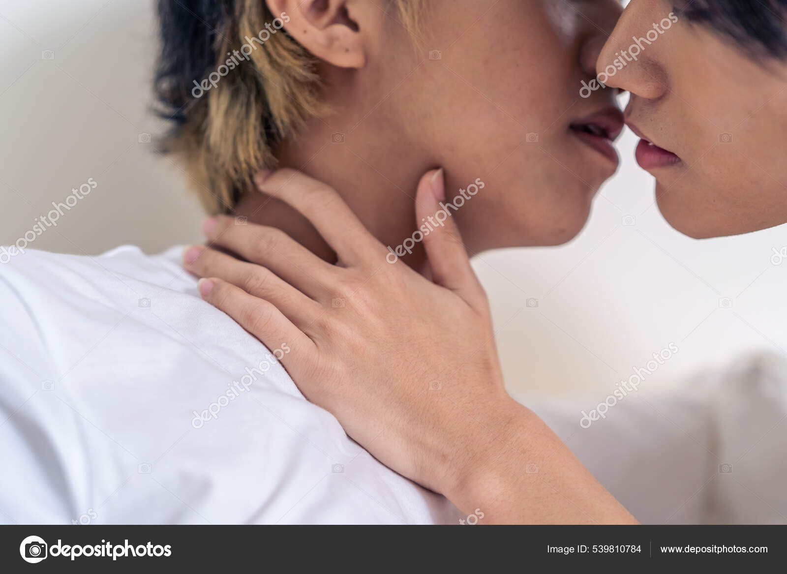 Casal lindo fazendo amor