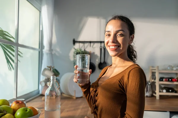 Young Beautiful Latino Woman Holding Clean Water Glass Kitchen Attractive — Stockfoto