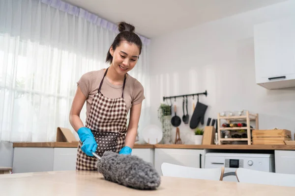 Asian Cleaning Service Woman Worker Cleaning Kitchen Room Home Beautiful — Zdjęcie stockowe