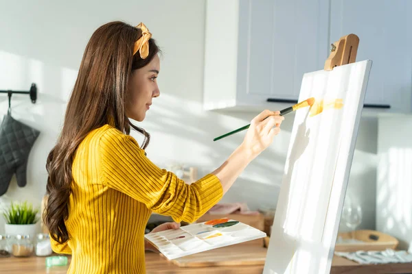 Asian Young Talented Woman Artist Coloring Painting Board House Attractive — Stock fotografie