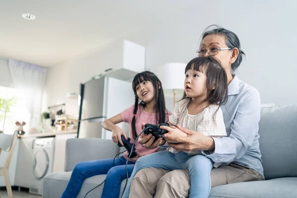 Asian Happy Family Stay Home Grandmother Play Game Little Girl — Stock Photo, Image