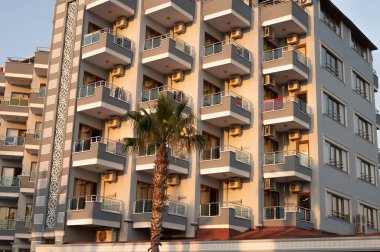 Frankfurt 'taki yeni Batı Limanı.